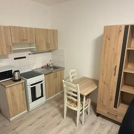 New Close To Downtown And Zoo Apartamento Ostrava